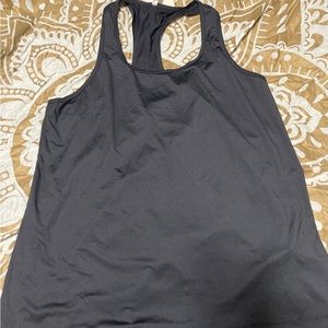 Fable tics tank new super comfortable size M